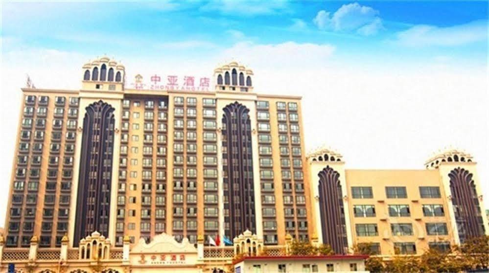 Central Asian Hotel Chengdu Exterior foto
